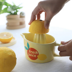 "Fresh Juice" Citrus Juicer